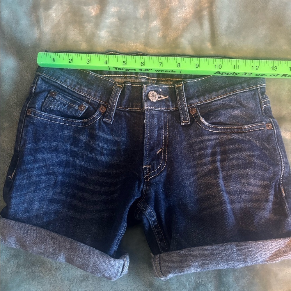 Levi’s cut off Jean shorts. Dark wash. Size 1. - Picture 2 of 7